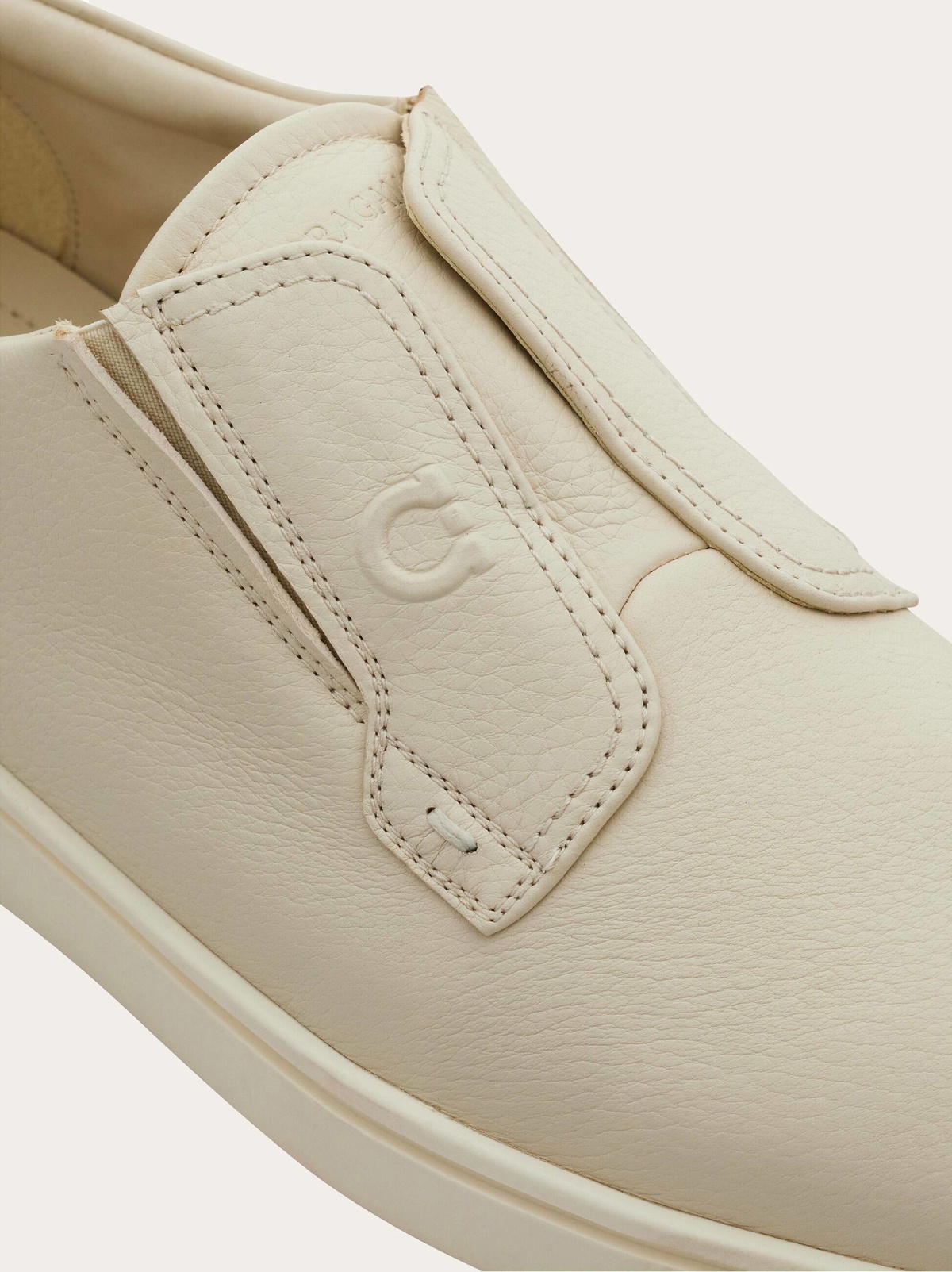 Ferragamo Mens Slip-on sneaker in White