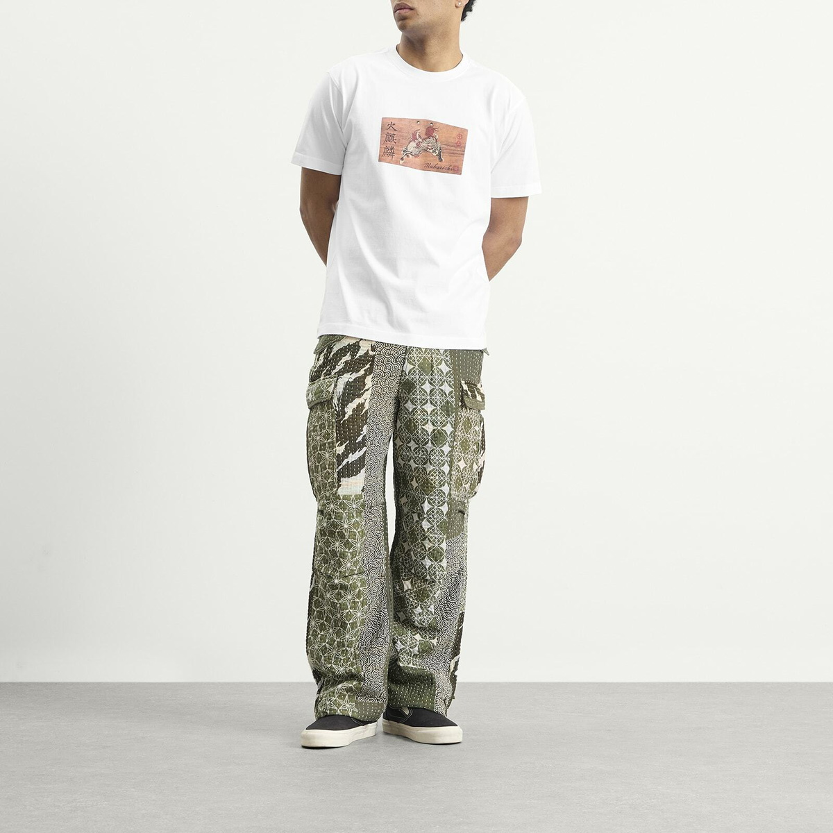 Maharishi Men's Ema Kirin Plaque T-Shirt in White