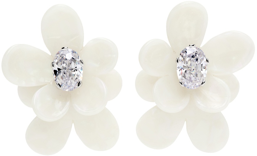 Photo: Shushu/Tong Off-White YVMIN Edition Acetate Flower Earrings