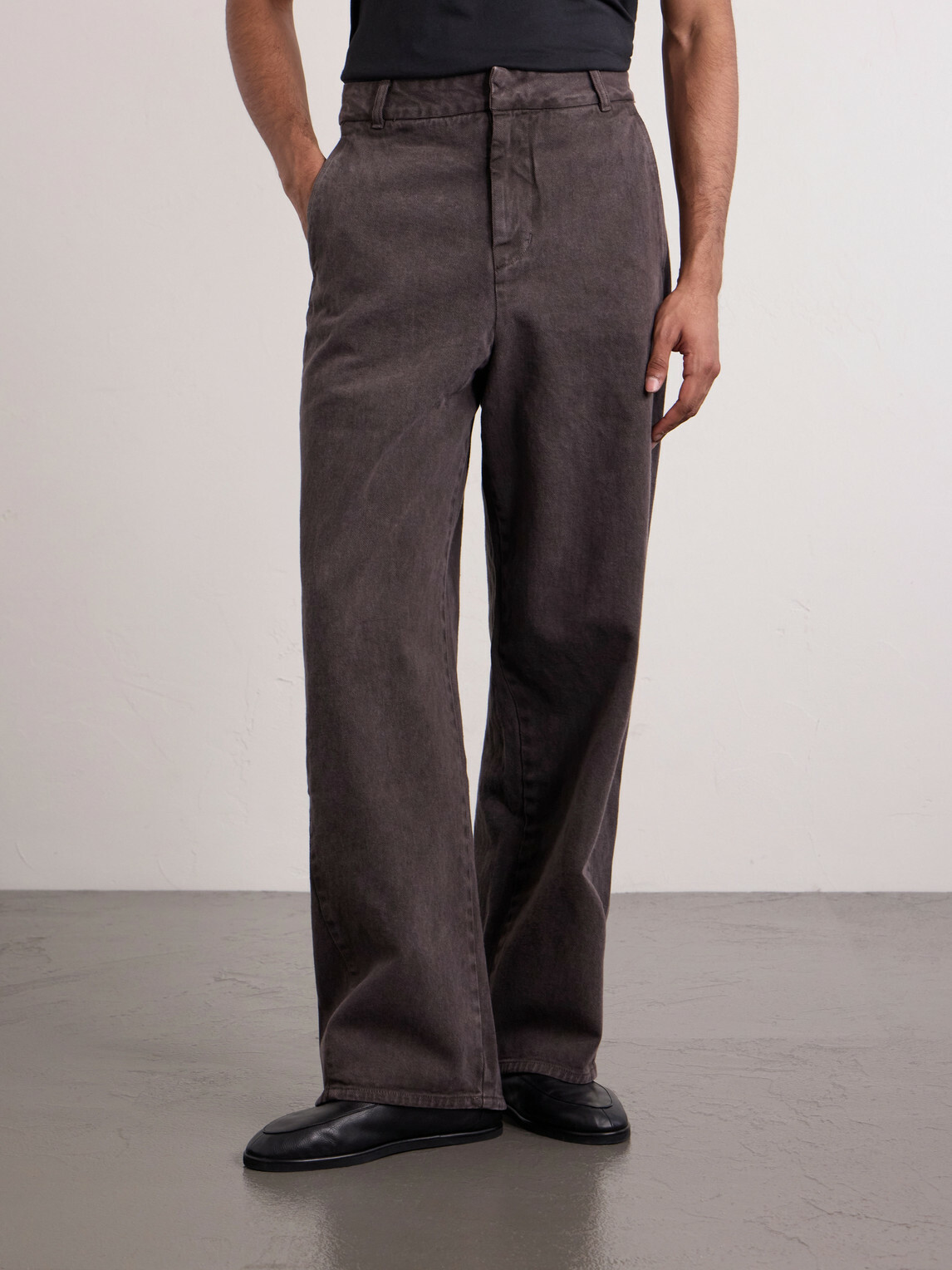 Amomento - Garment Dyed Wide-Leg Jeans - Brown