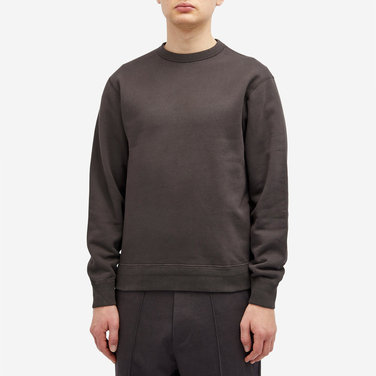 Lady White Co. Men's 44 Fleece Crew Sweatshirt in Tire Black