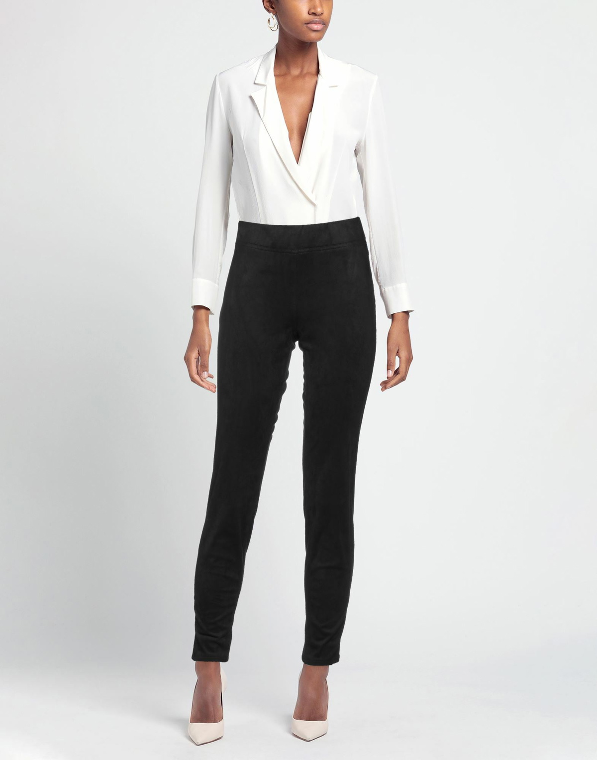 True Religion Womens Pants in Black