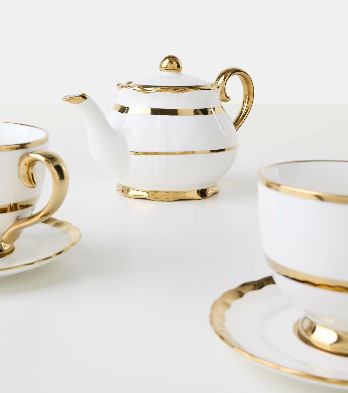 Polspotten Golden Finds teapot by Jan Wolleswinkel