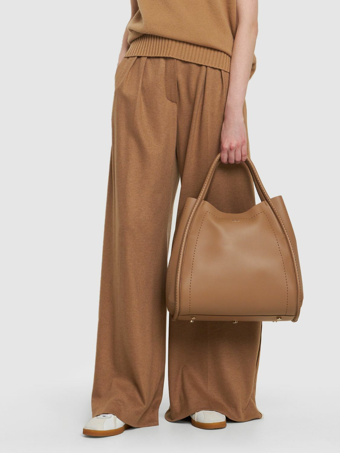 MAX MARA - Lvr Exclusive Marine Leather Tote Bag