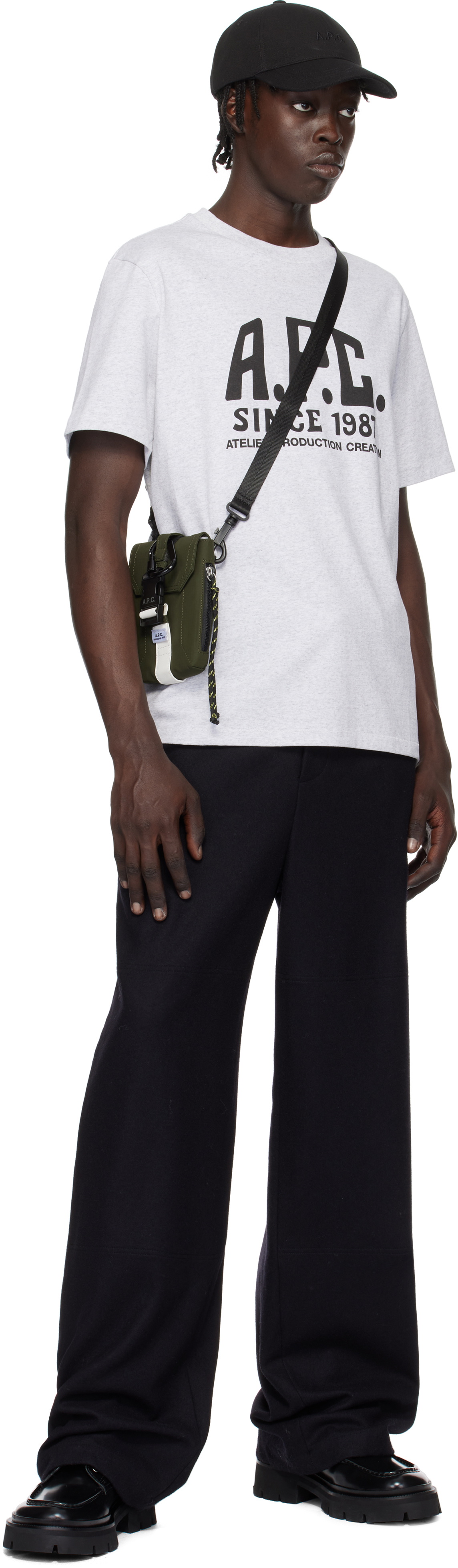 【送料関税込】A.P.C. Khaki Trek Crossbody Pouch Trek crossbody pouch | A.P.C.