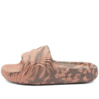 Adidas Adilette 22 in Clay Strata/Earth Strata