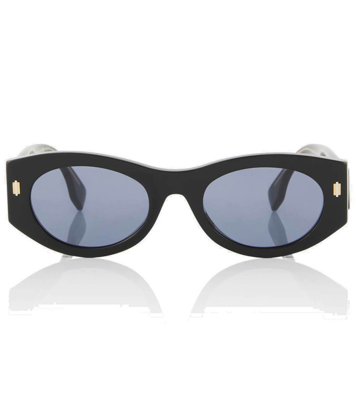 Photo: Fendi Fendi Roma oval sunglasses
