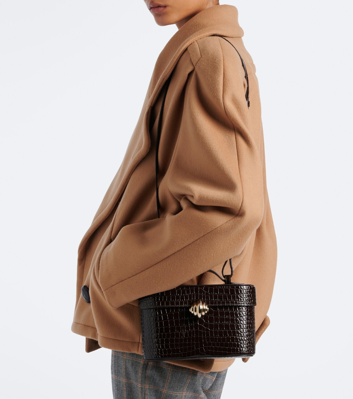 Aquazzura Belgravia Small leather vanity bag