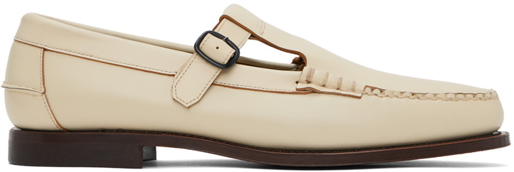 Photo: HEREU Off-White Alber Loafers