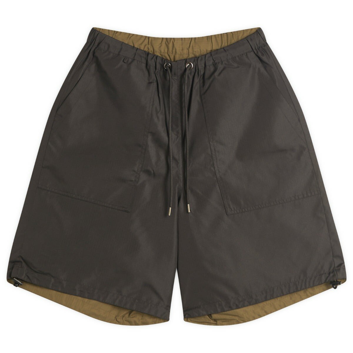 Taion Men's Military Reversible Wide Shorts in Black