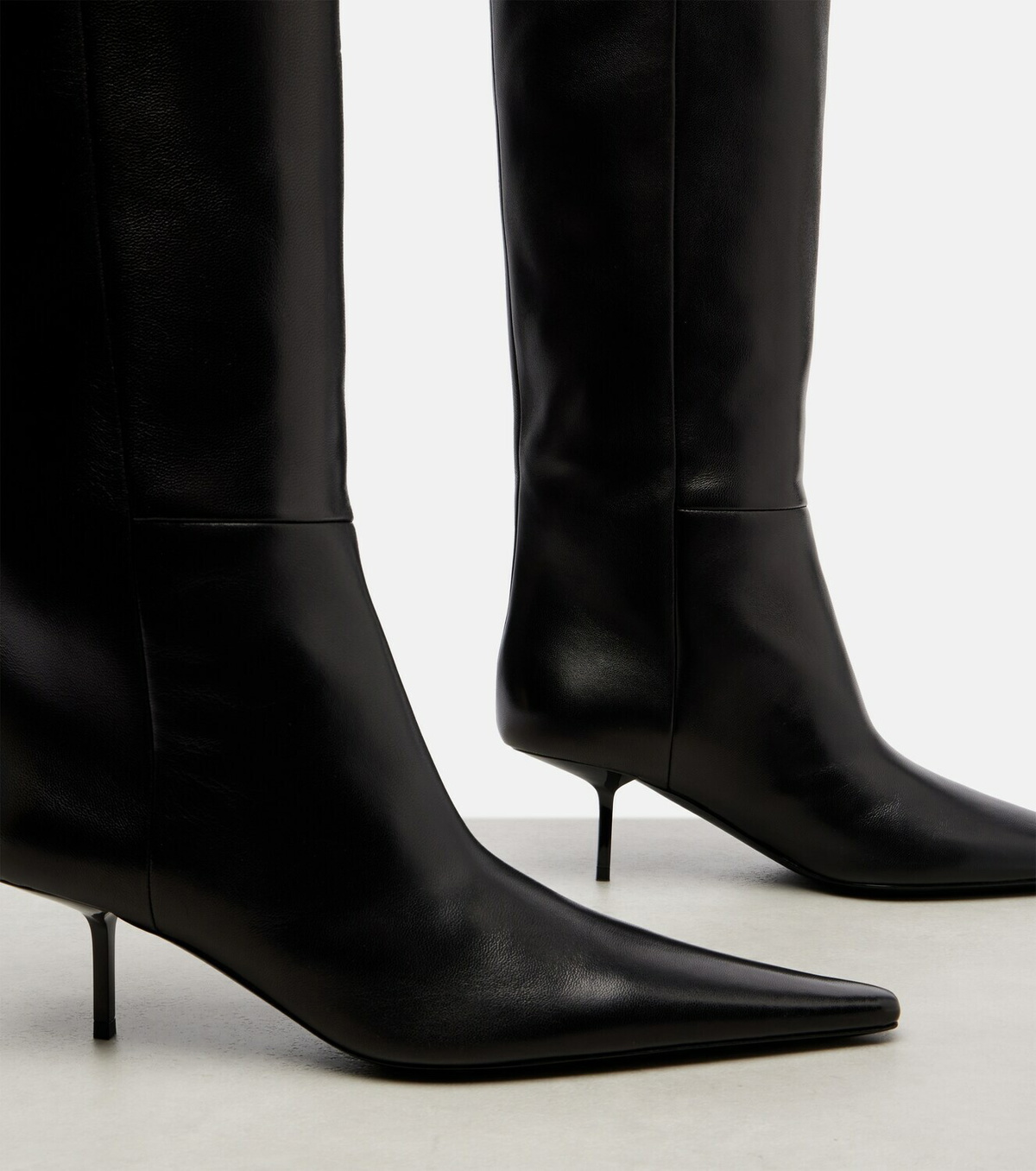 Saint Laurent Victoire 55 leather knee-high boots
