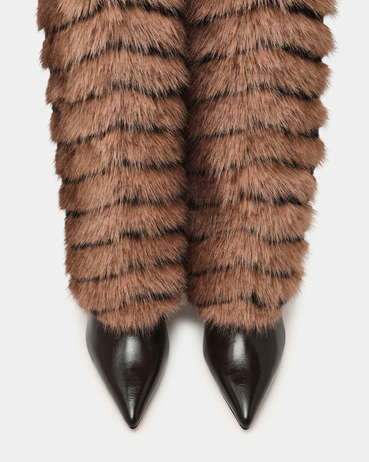 Steve Madden Iconn Boots in Tan