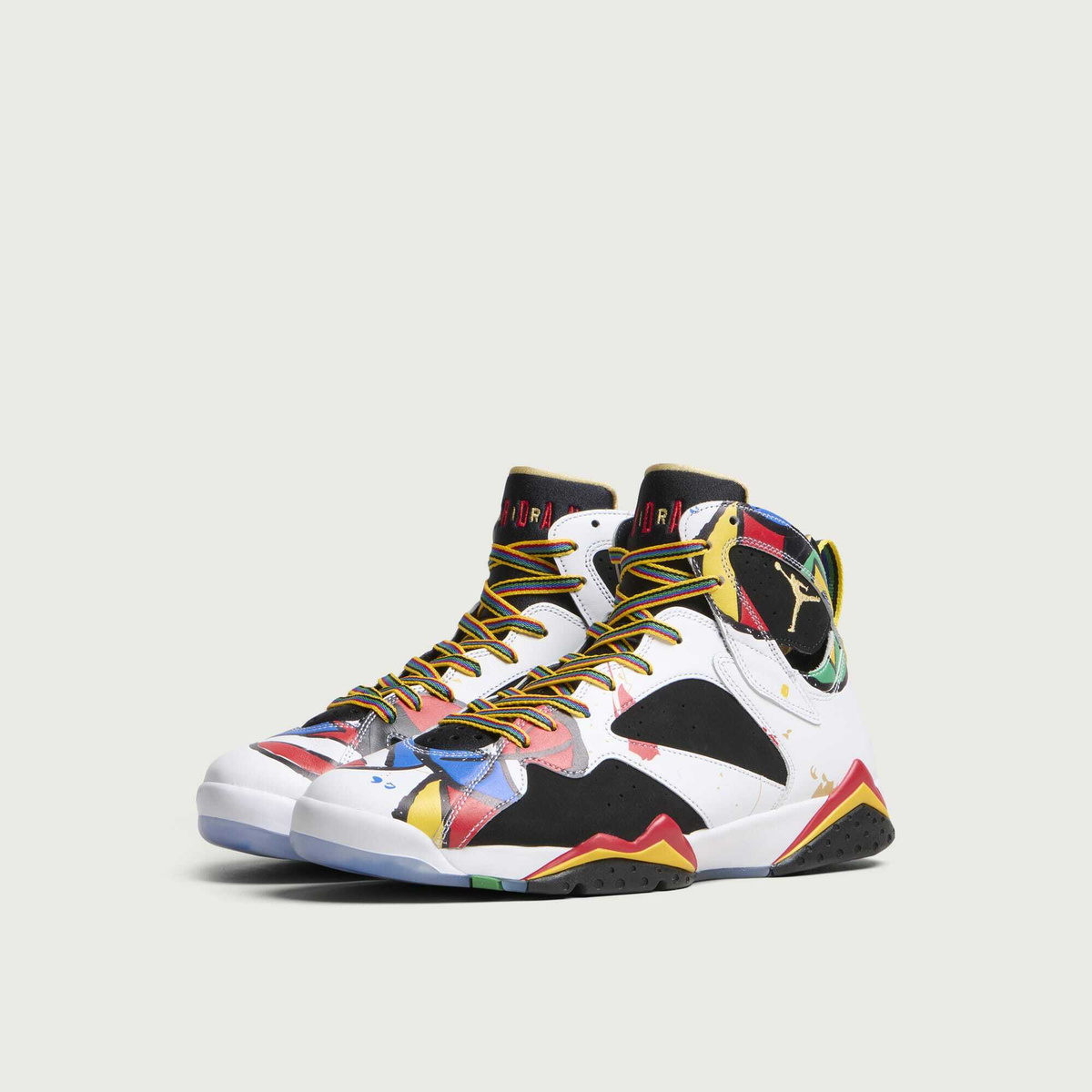 Air Jordan Men's 7 Retro Bb Sneaker in White/Multi Colour