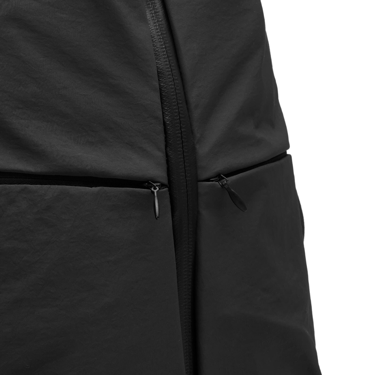 Mazi Untitled Bundle Bag in Black 