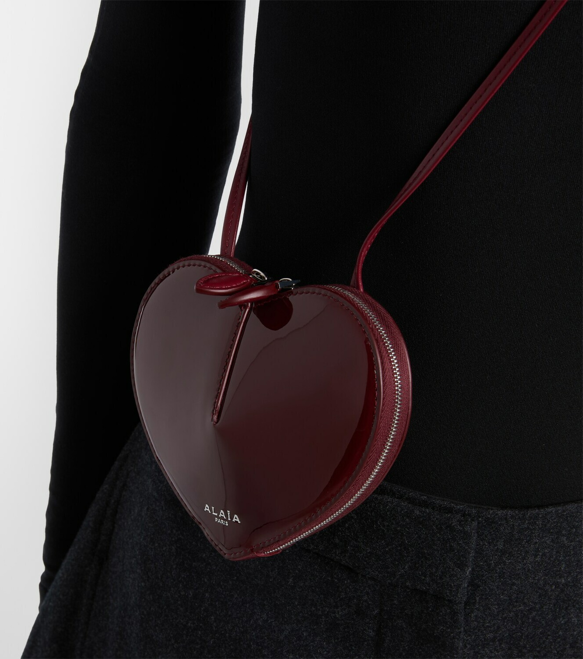 Alaïa Le Cœur patent leather shoulder bag