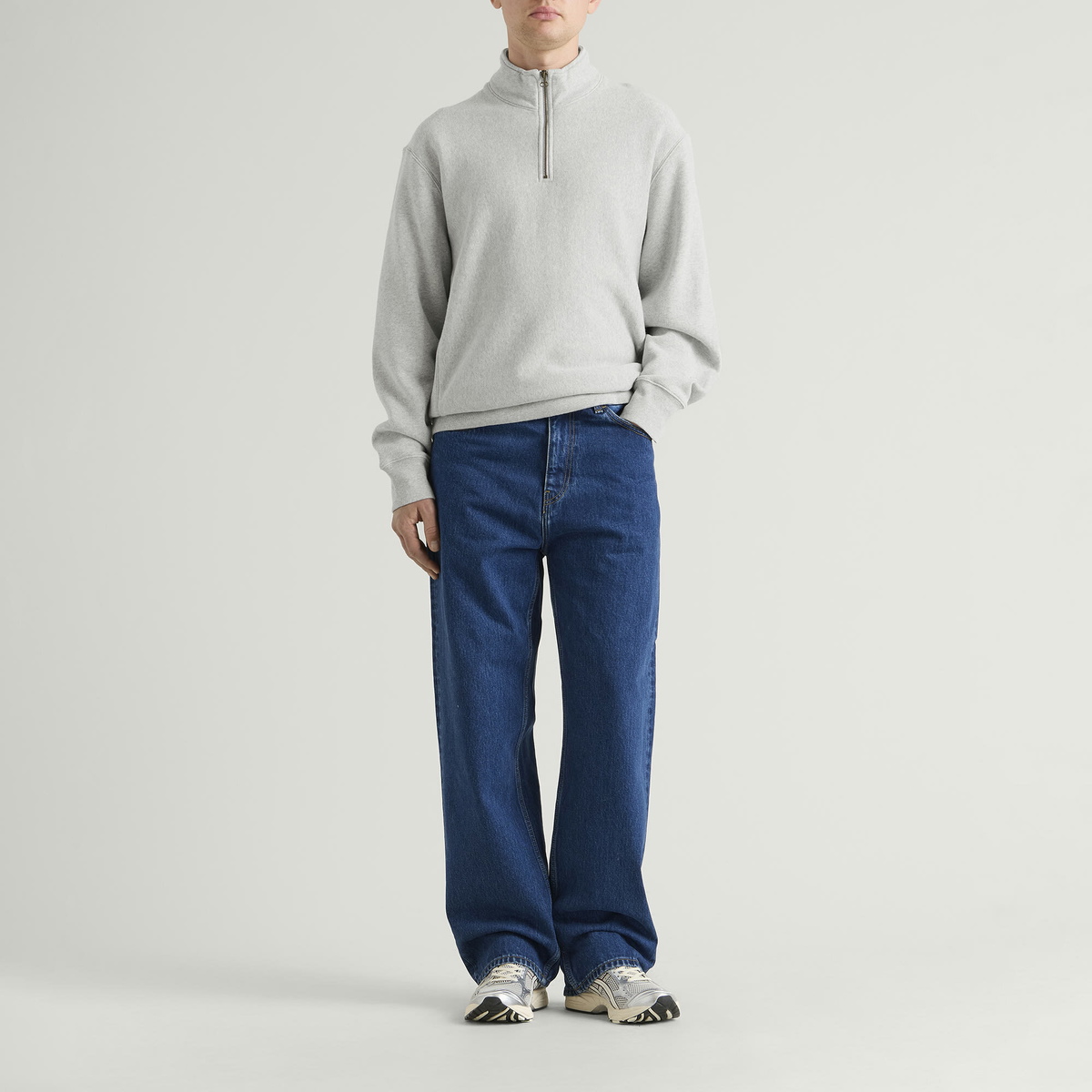 Champion Men's Reverse Weave Half Zip Sweatshirt in Grey Marl