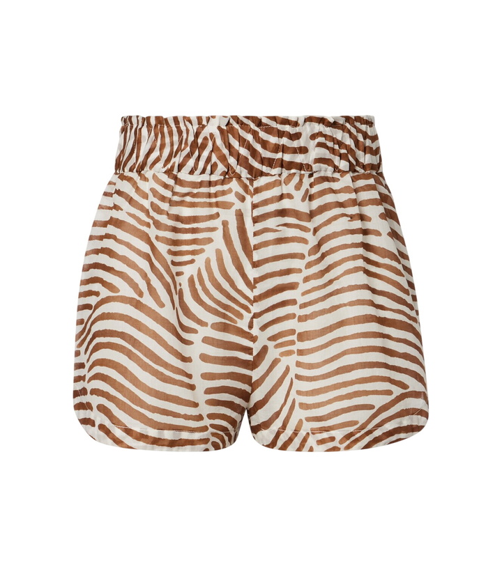Photo: ViX Paula Hermanny Lana printed cotton shorts
