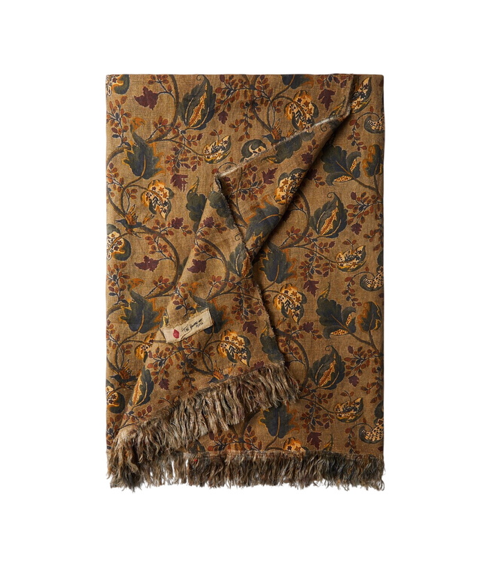 Photo: The House of Lyria Tormento floral linen tablecloth