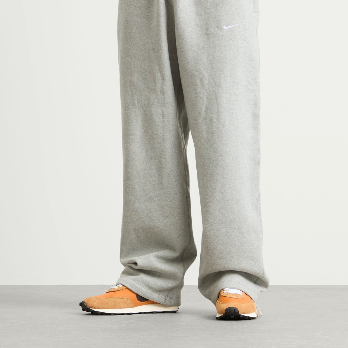 Nike Dbreak Sp Sneaker in Flax/Pale Ivory/Black
