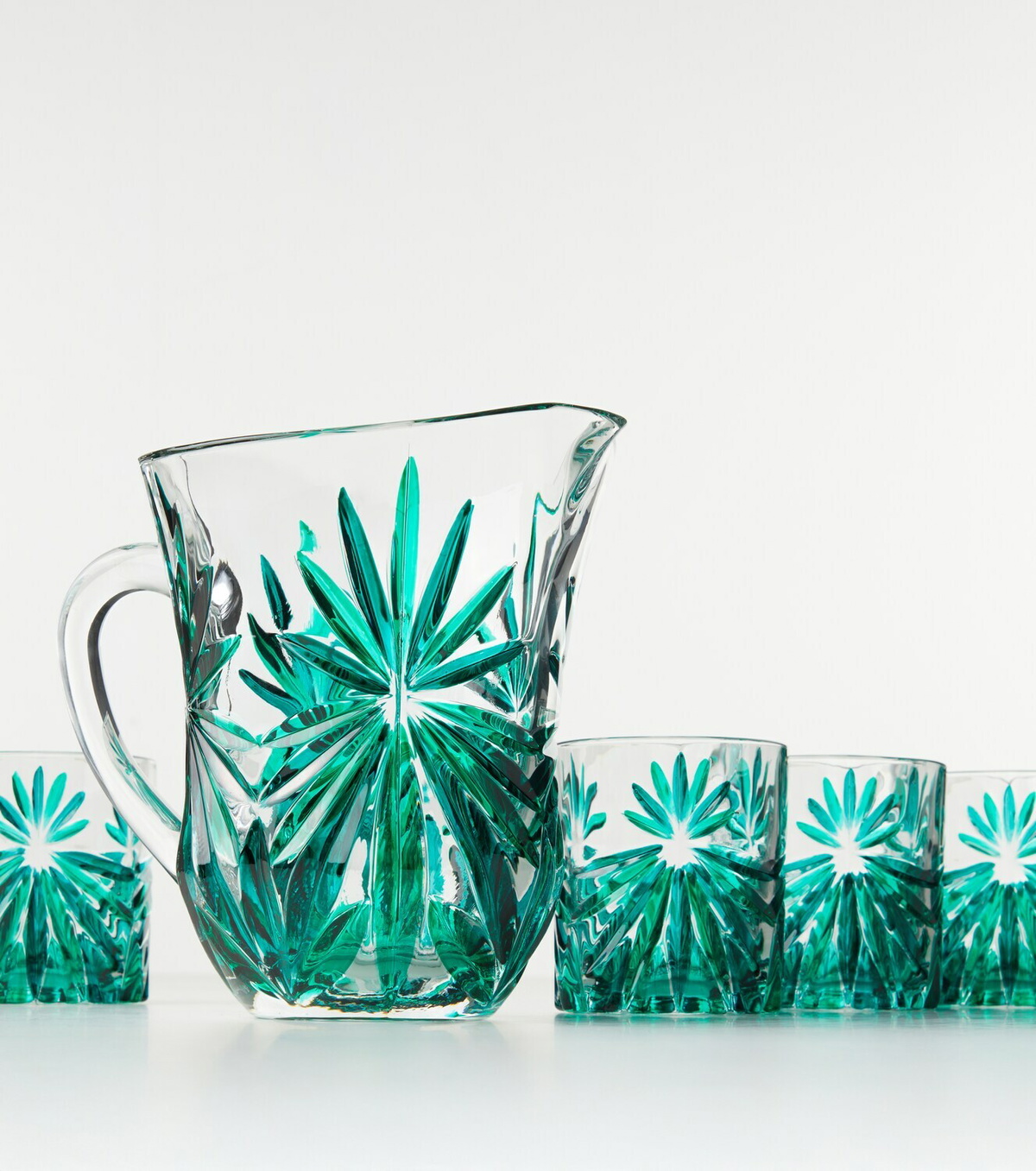 Les-Ottomans Set of 4 floral crystal tumblers and jug