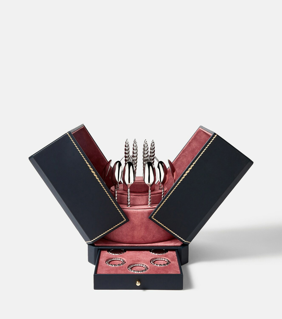 L'Objet x Jessica McCormack Shell cutlery set