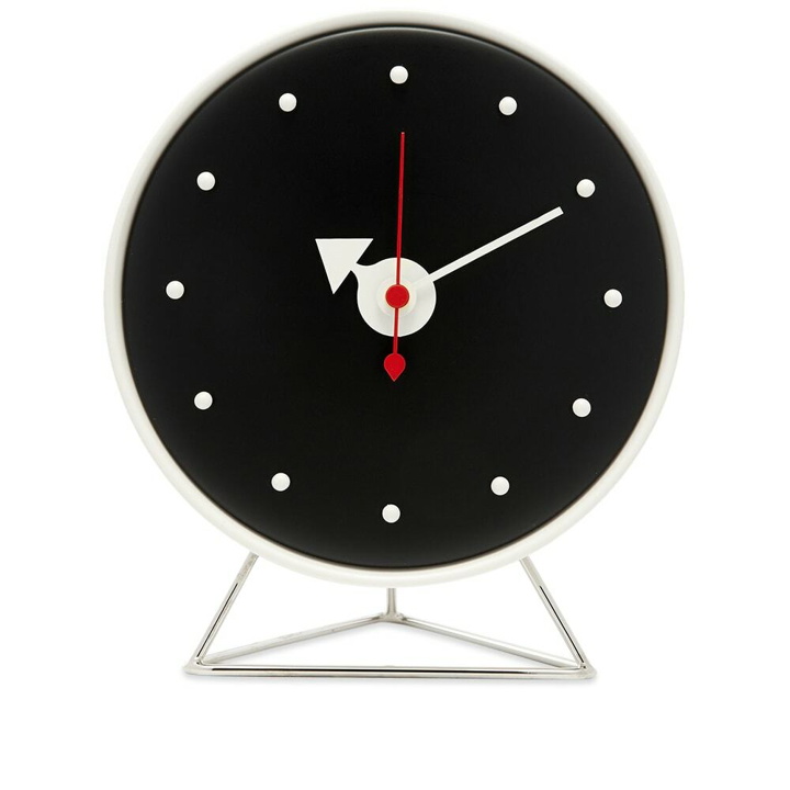 Photo: Vitra George Nelson Cone Desk Clock in Polyurethane