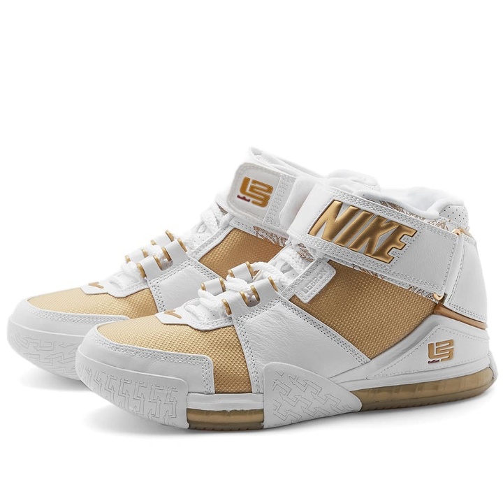 Photo: Nike Zoom Lebron II Sneakers in White/Metallic Gold