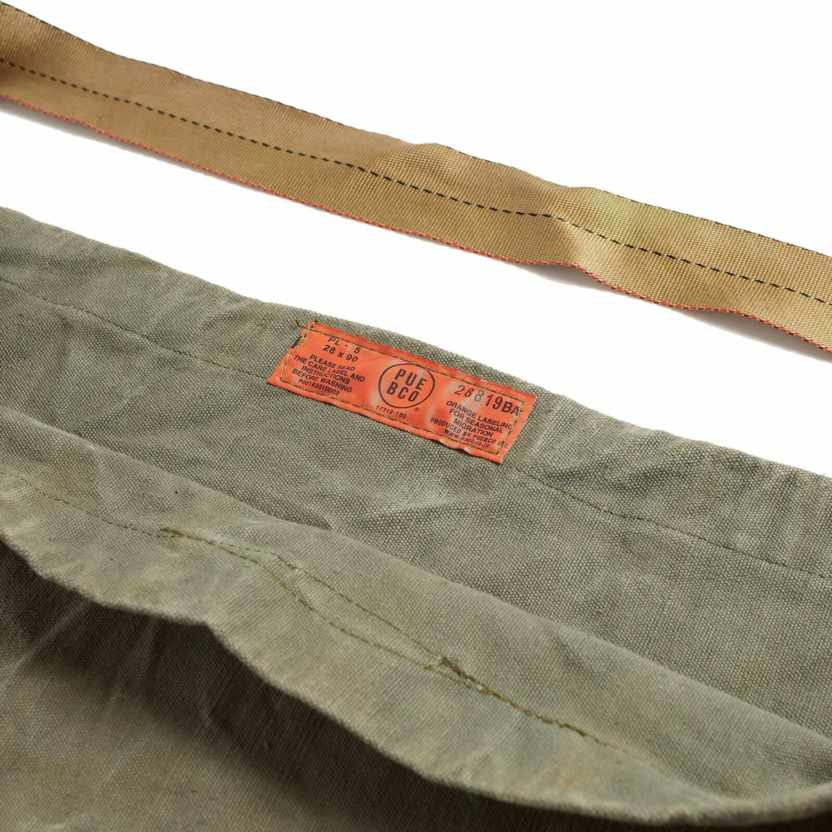 Puebco Vintage Material Shoulder Bag in Olive 