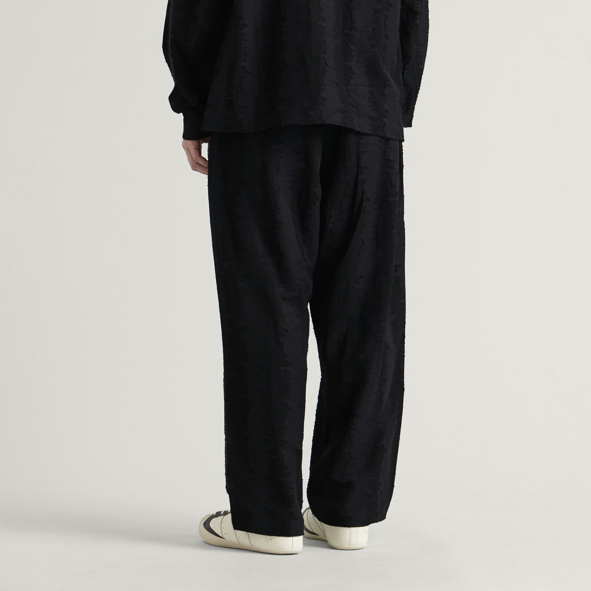 Y-3 Men's Deco Stitch Tapered Pants in Black