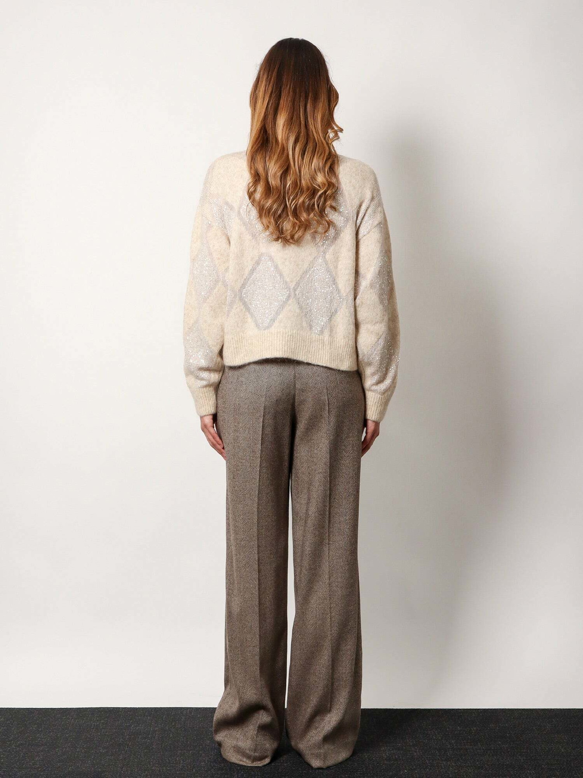 フィットネストップス BRUNELLO CUCINELLI Women Sweater M19122606 C8722 Beige Cotton Sparkling yarn sweater for Woman in Beige | Brunello