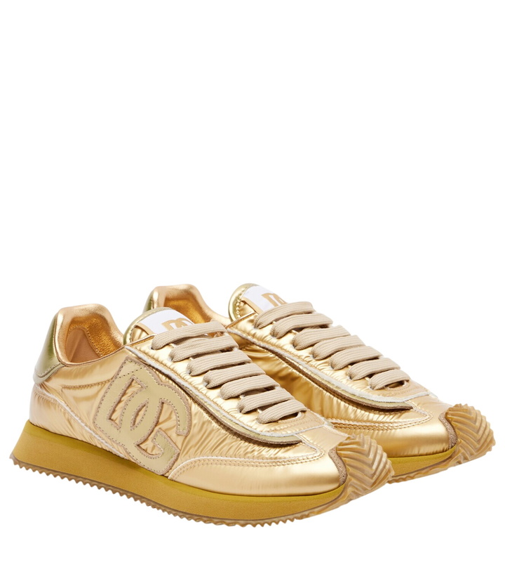 Photo: Dolce&Gabbana DG Cushion metallic leather sneakers