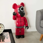 Medicom Be@rbrick Squid Game Guard ○ in 1000%/Red