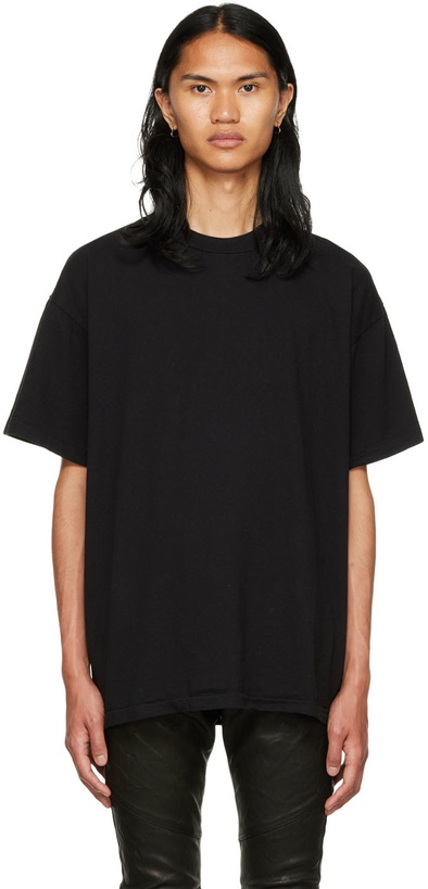 Photo: John Elliott Black University T-Shirt