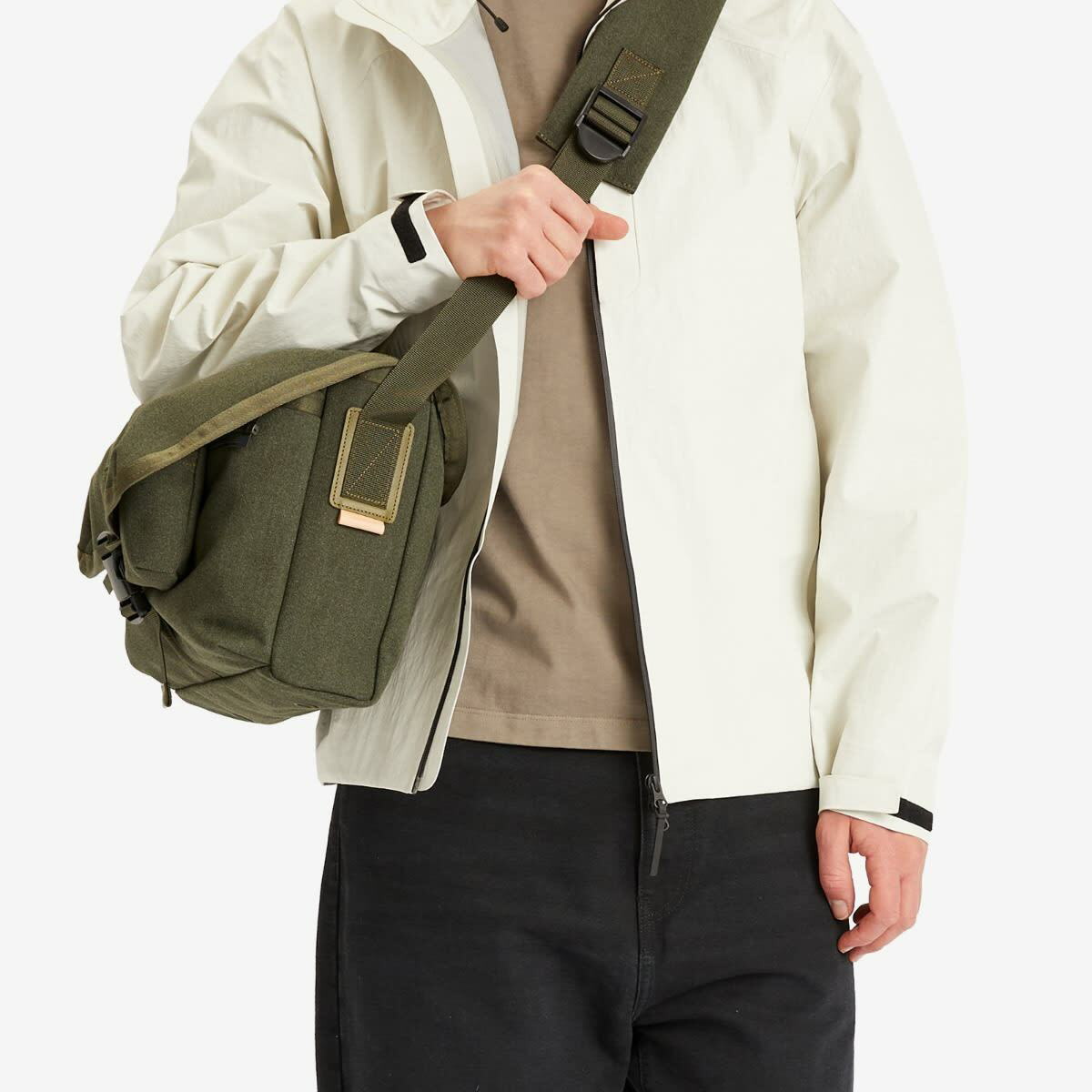 Hender Scheme Messenger Bag - Small in Khaki Olive Hender Scheme