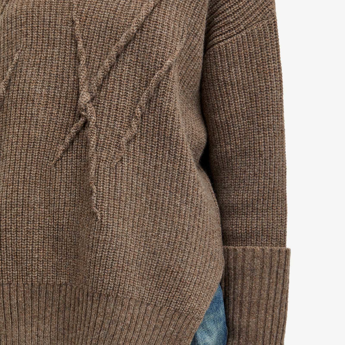 Undercover Women's Oversized Knitted Jumper in Brown