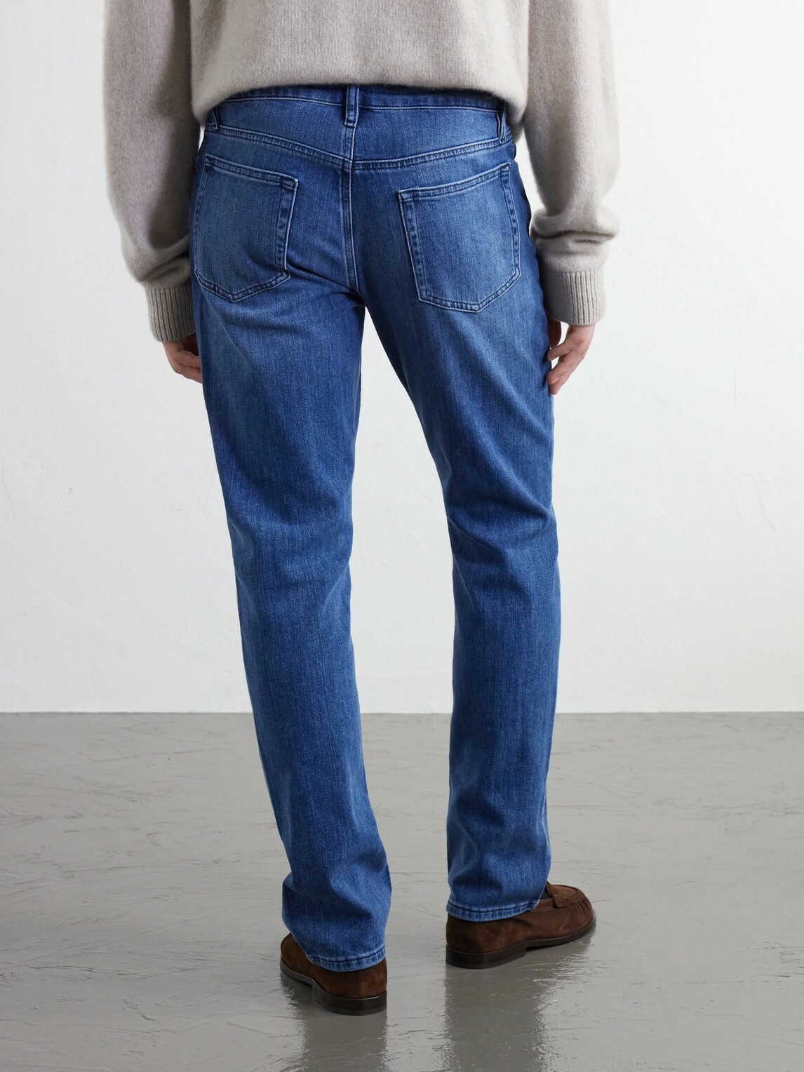 FRAME - The Modern Straight-Leg Jeans - Unknown