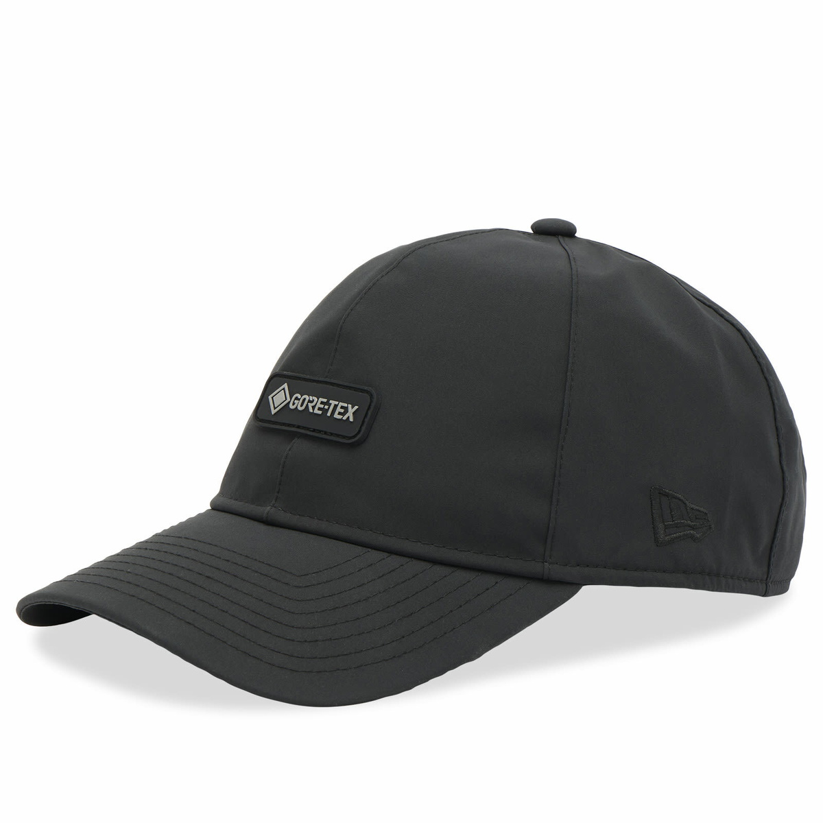 New Era Goretex 9Twenty Cap in Black 