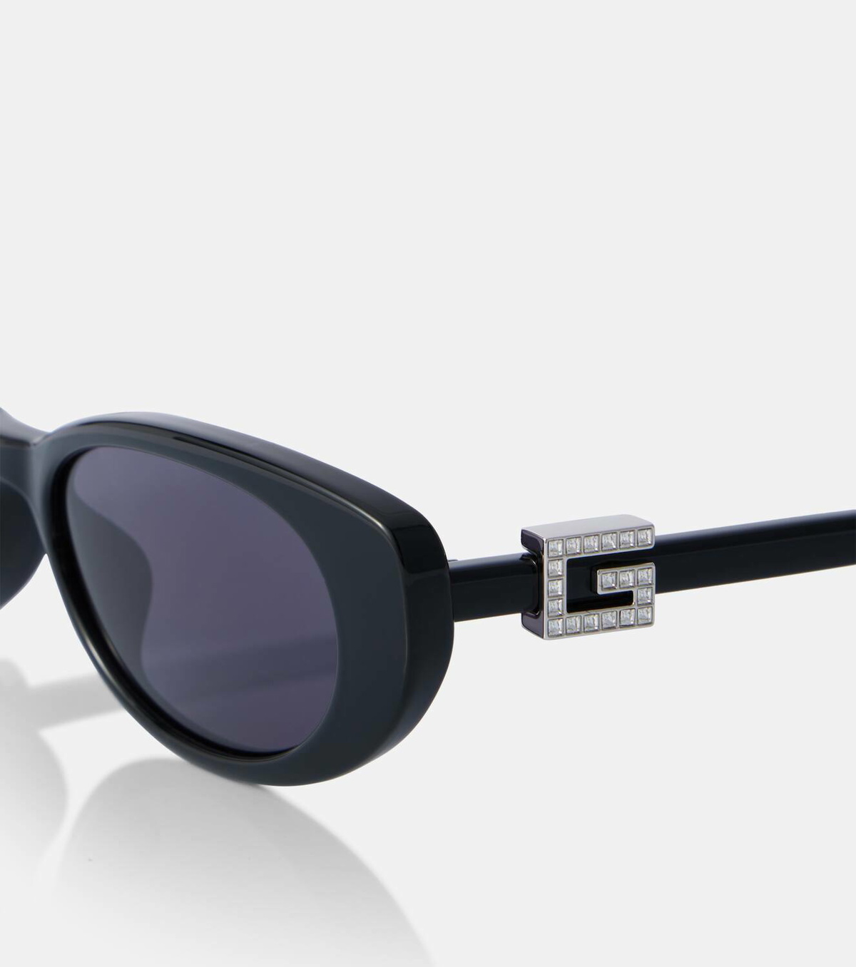 Gucci Embellished Oversized Cat 2024 Eye Sunglasses