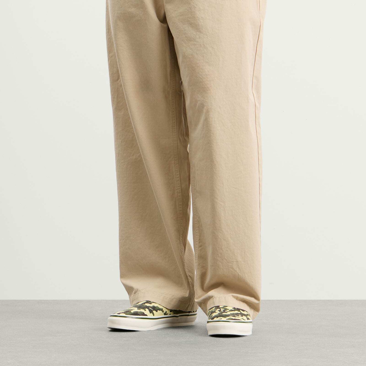 Vans LX Classic Slip-On 98 Sneaker in Camo Green