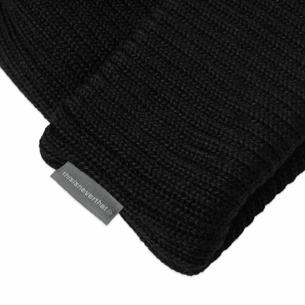 thisisneverthat Men's T-Logo Short Beanie in Black 