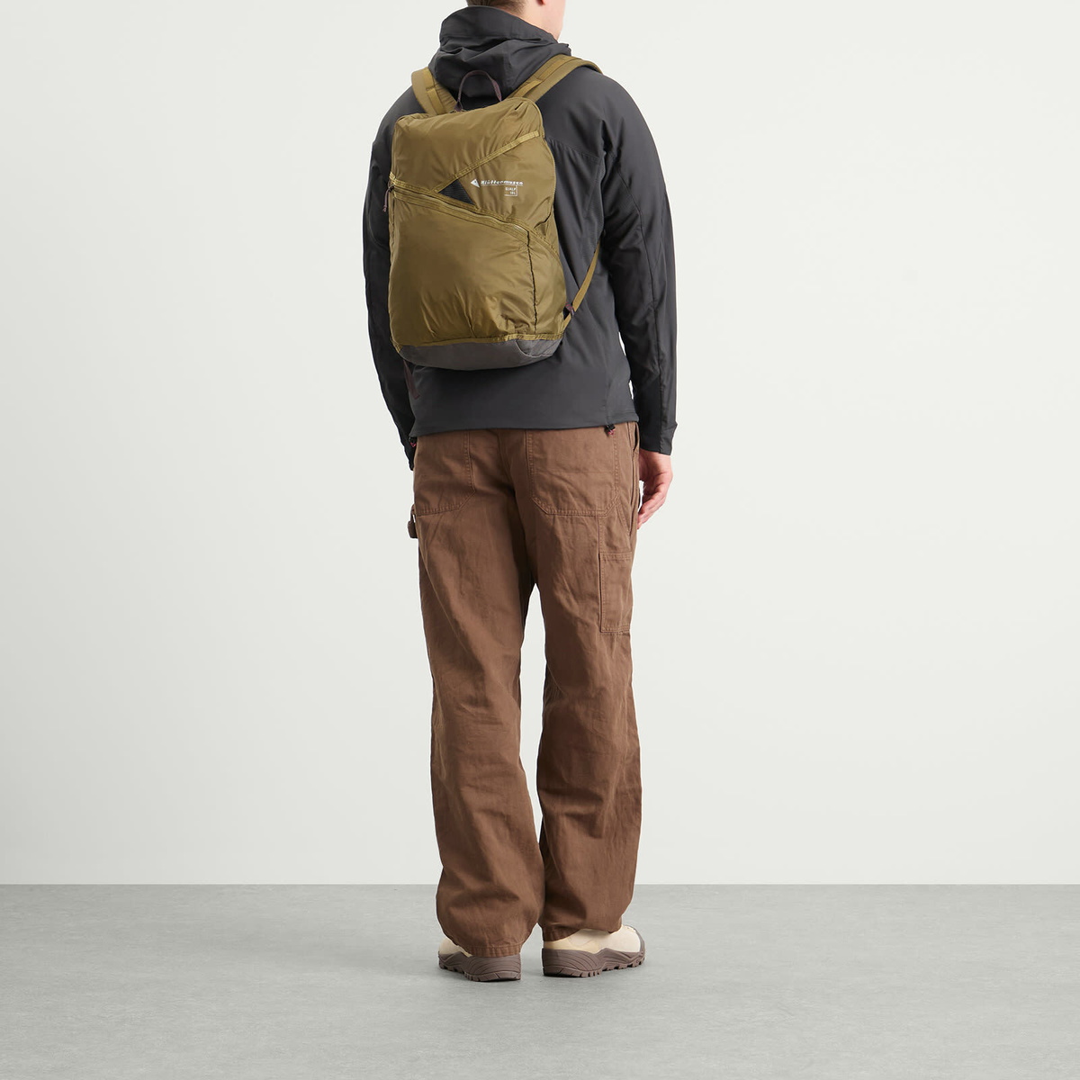 Klättermusen Gjalp Backpack 18L in Olive Klättermusen