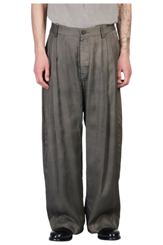 Photo: Ziggy Chen Pants In Green Viscose
