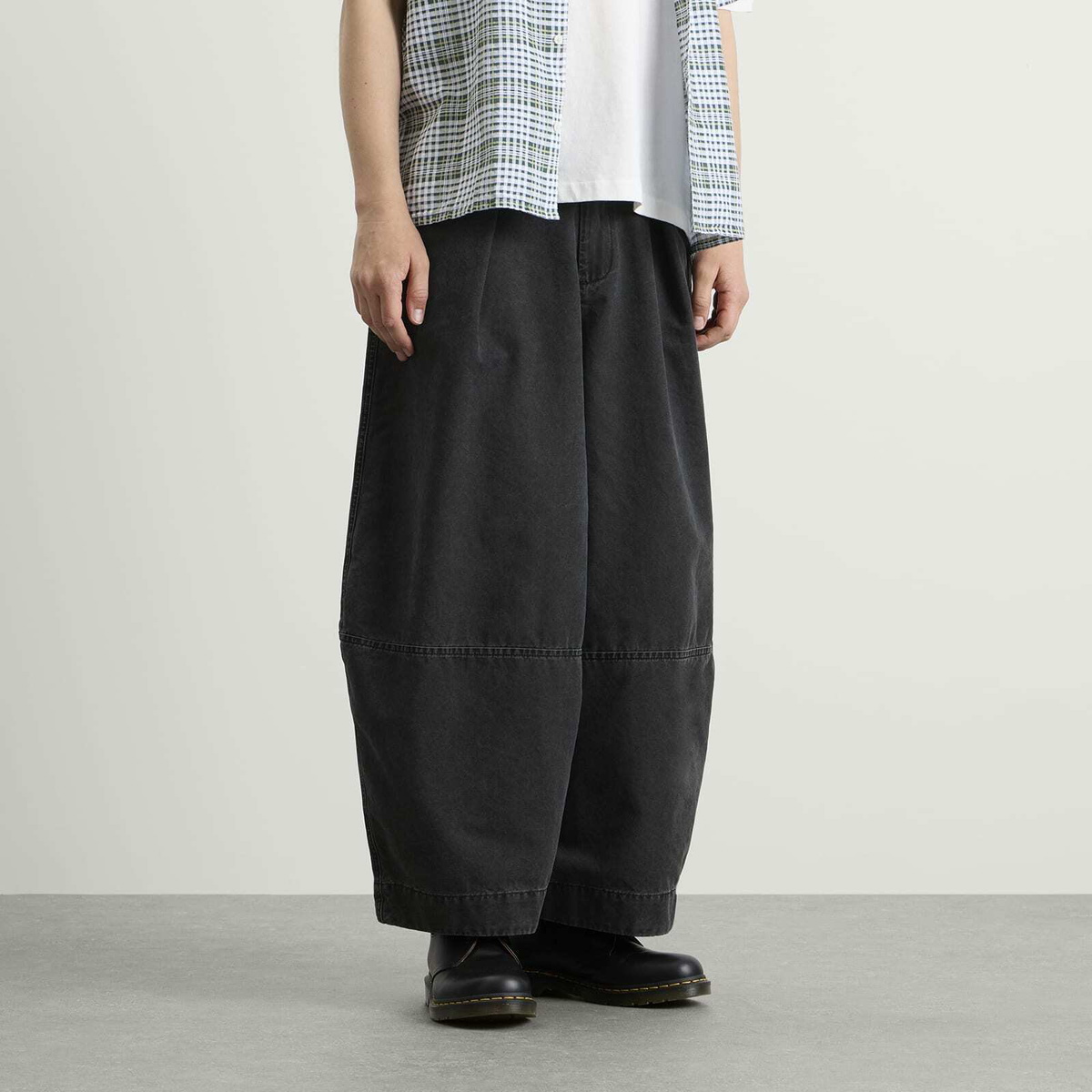 YMC Men's Deadbeat Trouser in Charcoal