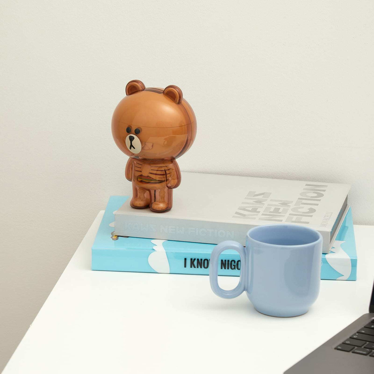 Mighty Jaxx Funny Anatomy Line Friends: in Brown 