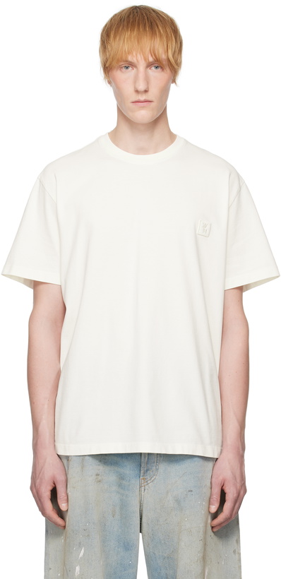 Photo: WOOYOUNGMI Off-White Flower Back Logo T-shirt