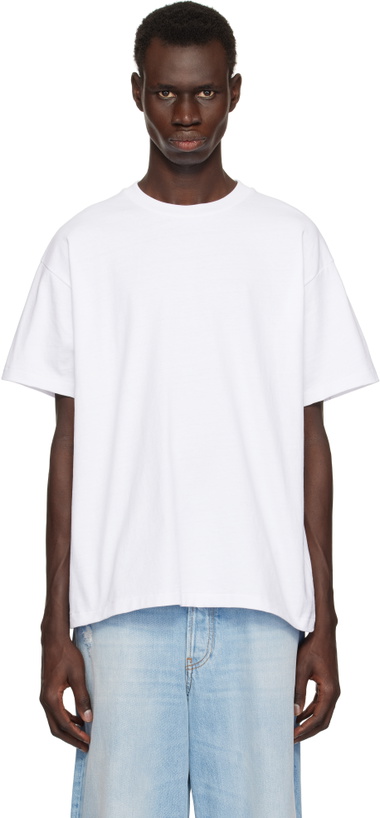 Photo: John Elliott White University T-shirt