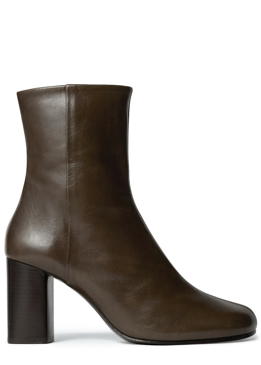 Lemaire Anatomic 80 Leather Boots Brown