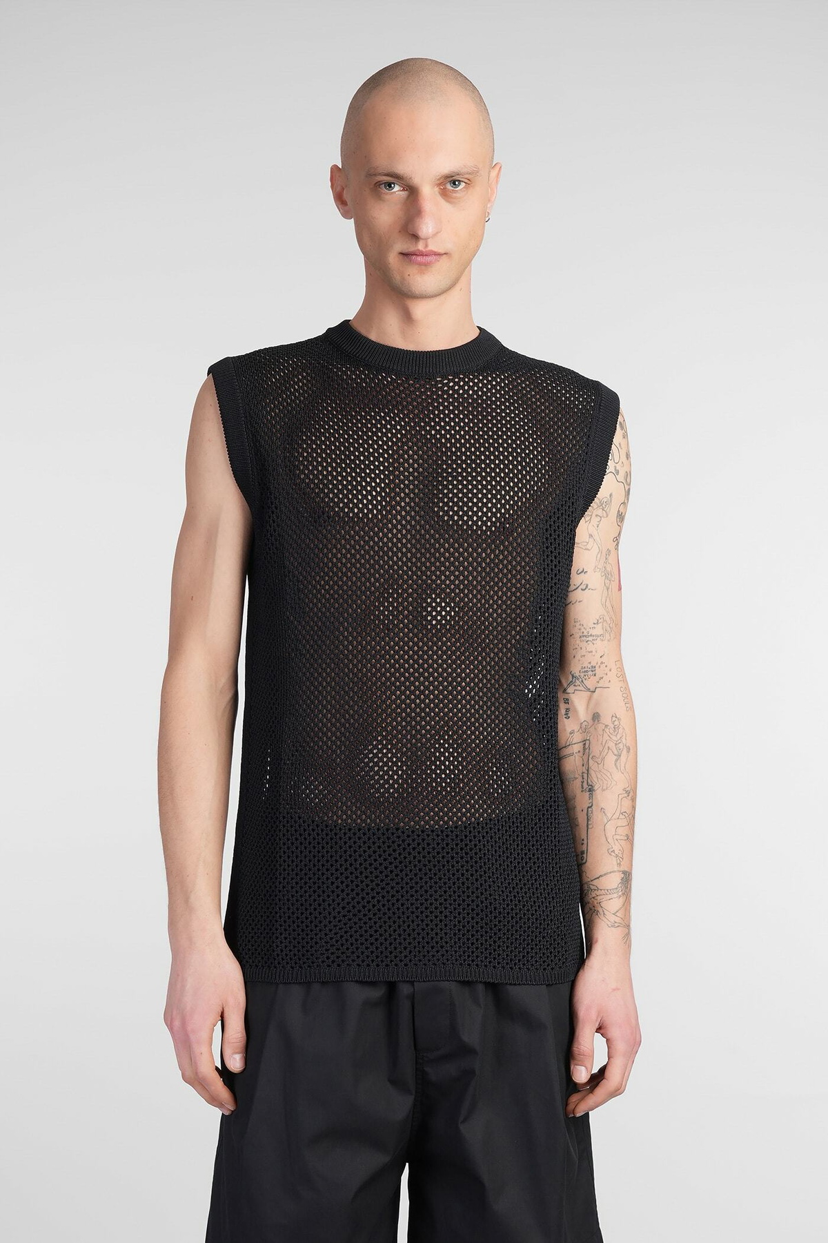 Laneus Vest In Black Viscose