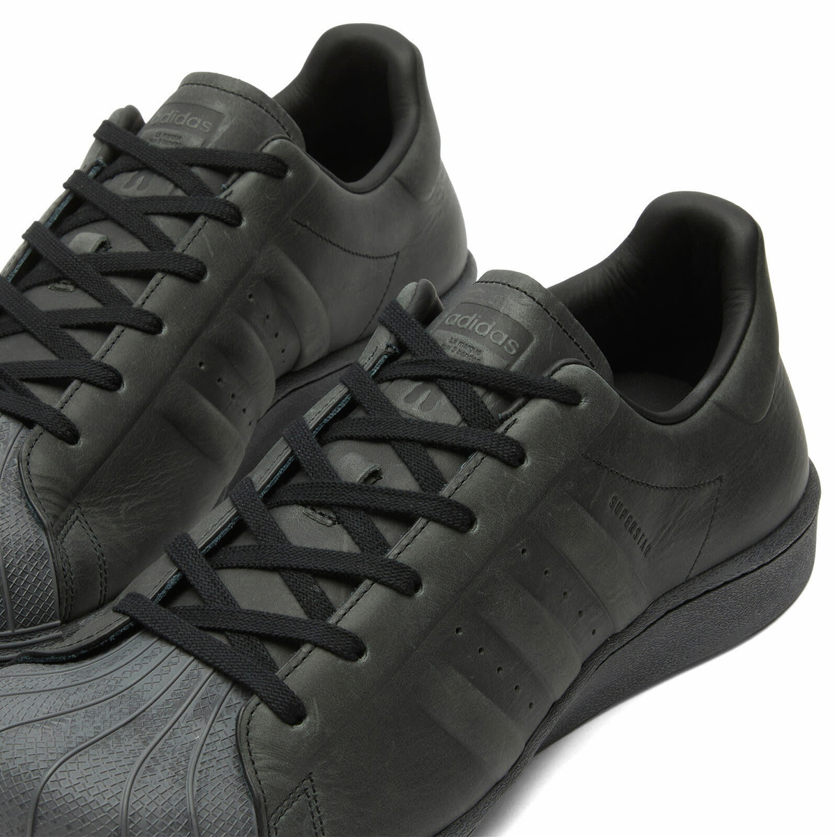 Adidas by AVAVAV Superstar Vacuum Lea Sneaker in Carbon/Grey Five
