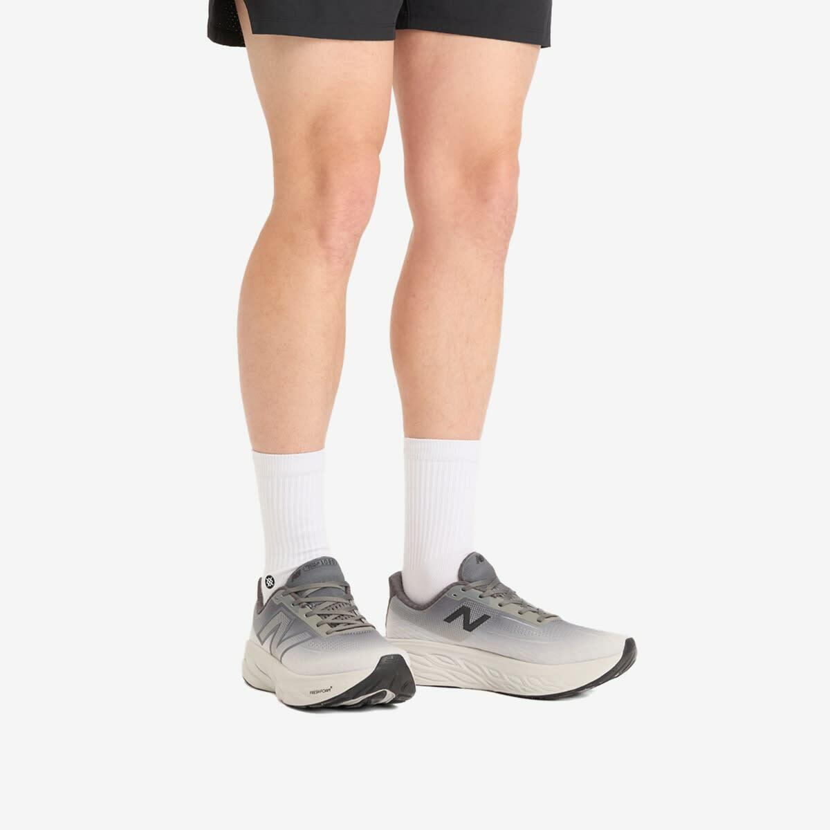 New Balance Men's 1080 v14 Sneaker in Castlerock New Balance